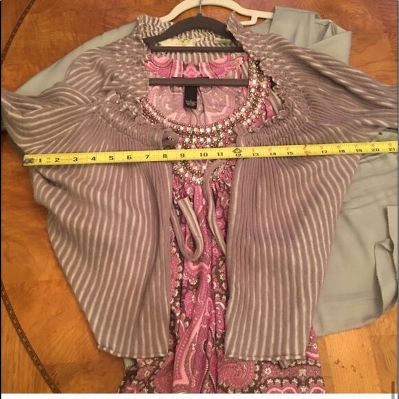 JEWELED TANK & Cardigan Set! - Picture 13 of 16